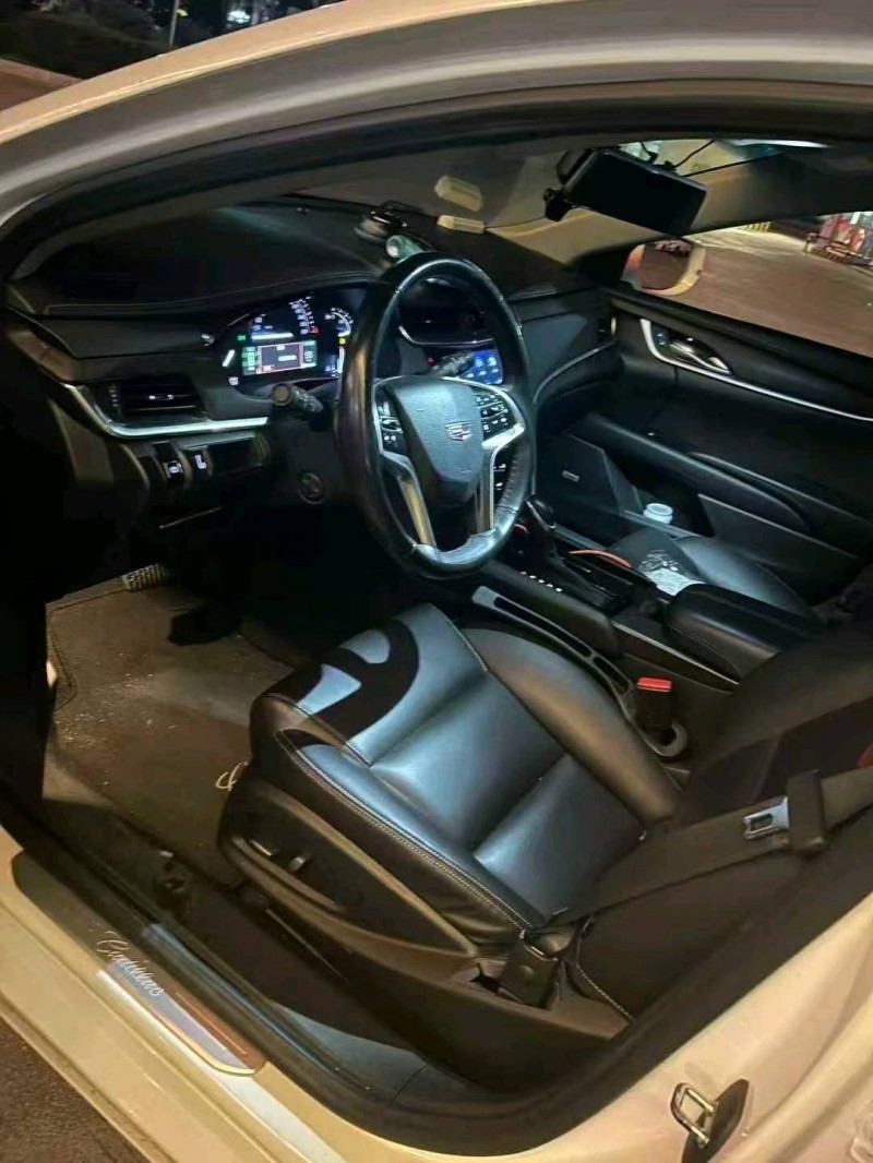 九江19年凯迪拉克XTS2