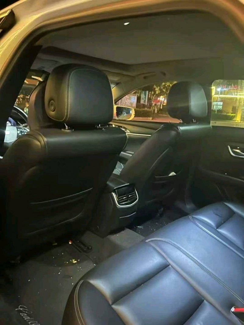 九江19年凯迪拉克XTS3