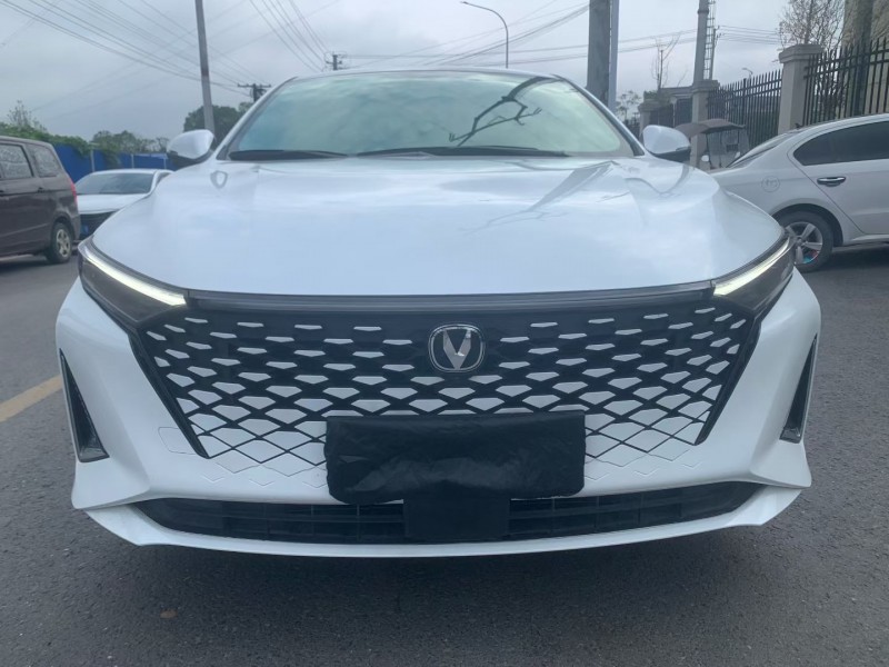 娄底23年长安汽车睿骋1