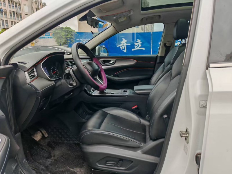 娄底21年荣威RX54