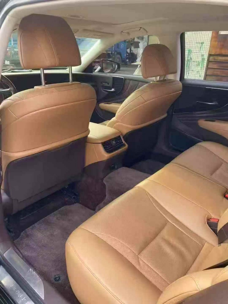 广州20年雷克萨斯LS6
