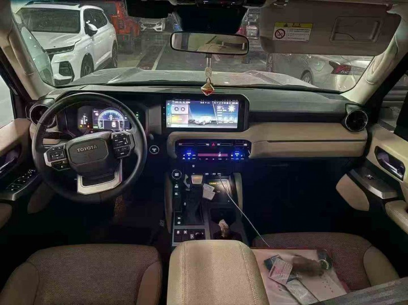 湖州24年丰田普拉多4