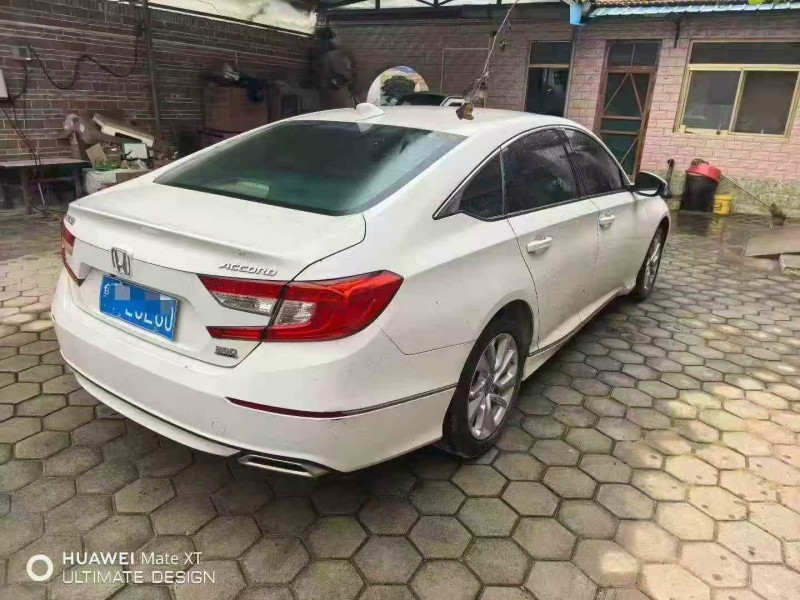 济南21年本田雅阁4