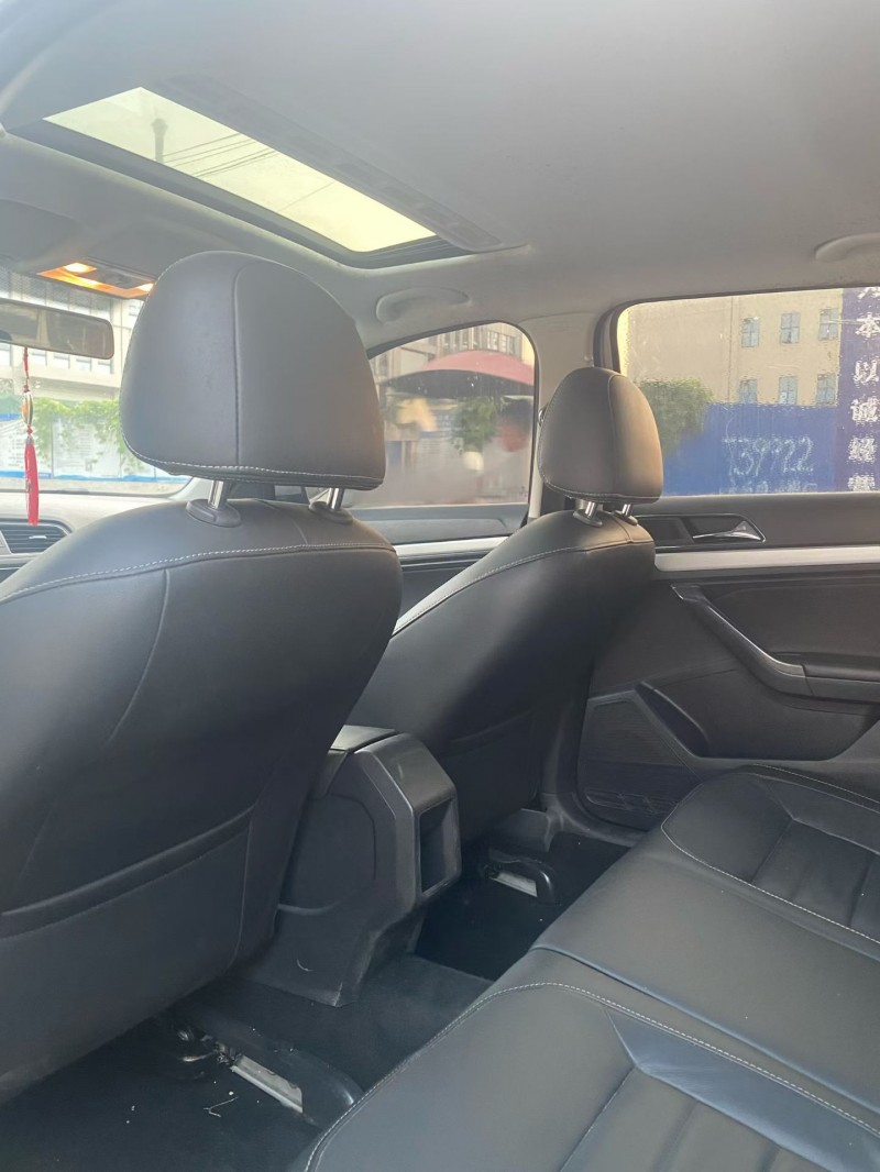 娄底18年大众朗行4