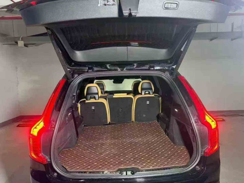 重庆18年沃尔沃XC904