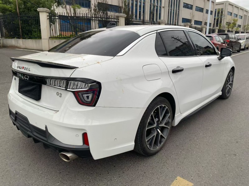 娄底22年领克037