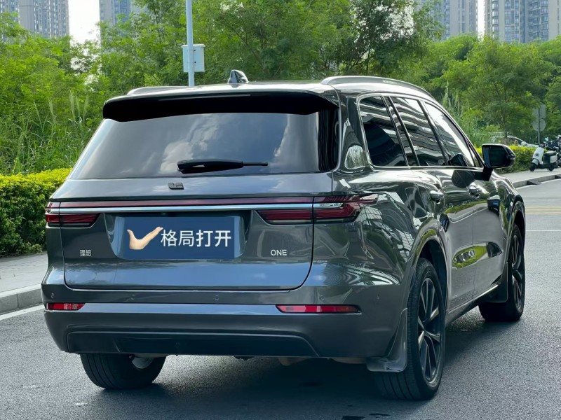东莞22年理想理想ONE8