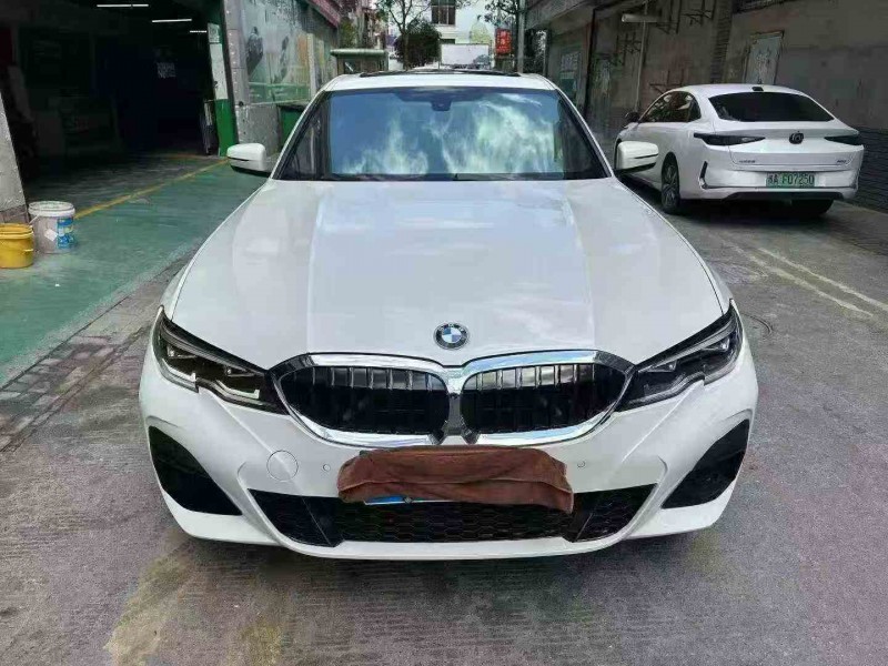 安顺21年宝马3系1