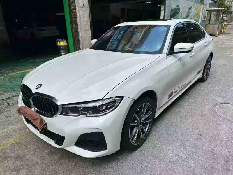 安顺21年宝马3系2