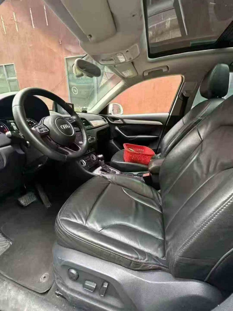 六盘水15年奥迪Q36