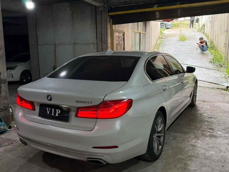 毕节18年宝马5系7