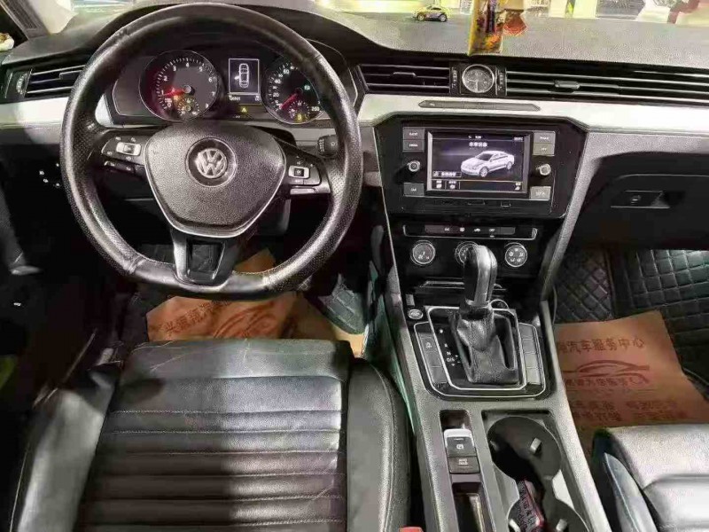 黔东南19年大众迈腾4