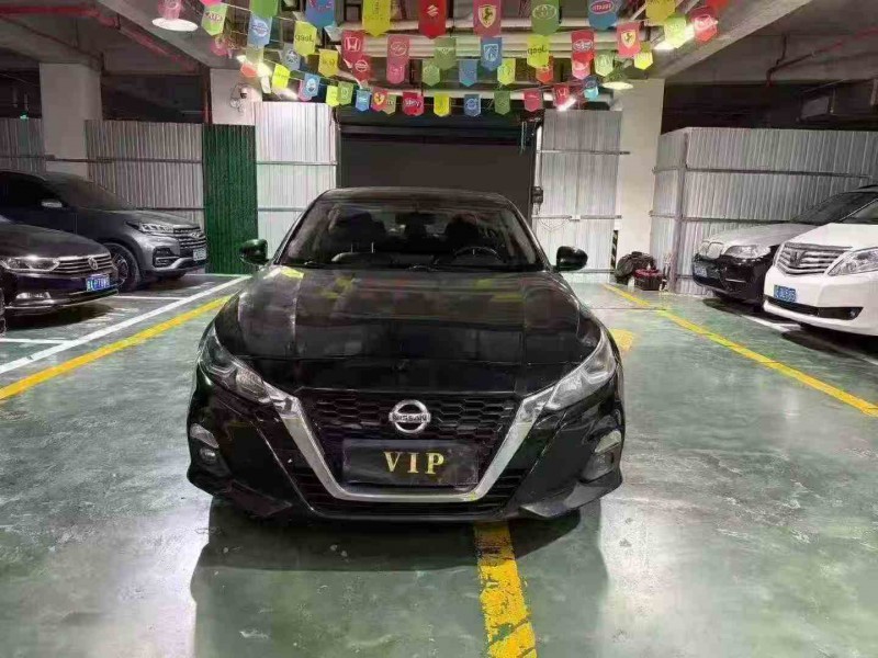 铜仁22年日产天籁1