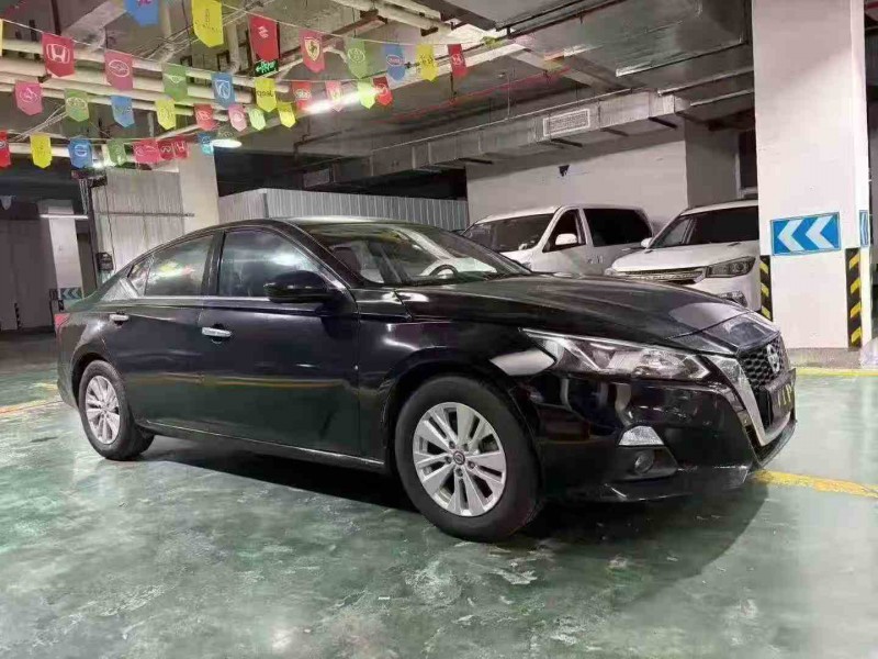 铜仁22年日产天籁2