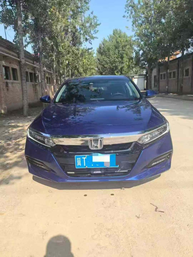 保定18年本田雅阁1