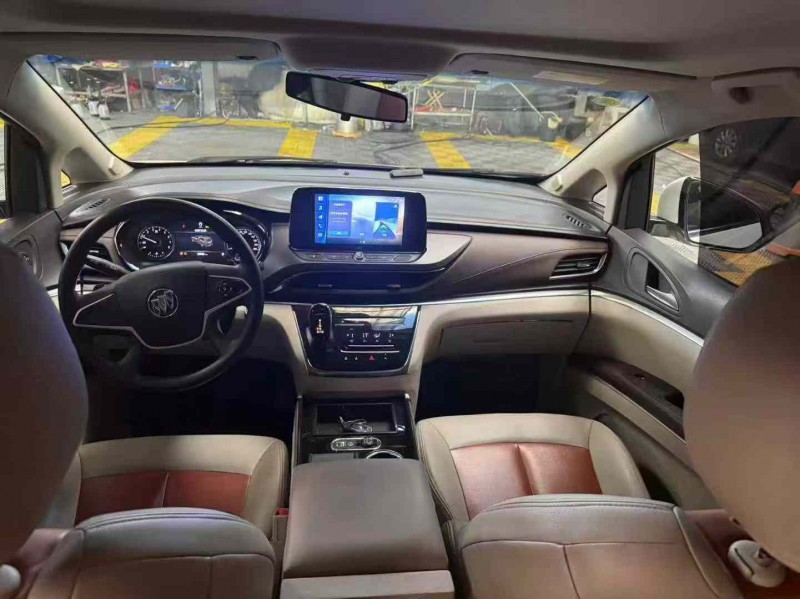 保定20年别克GL86