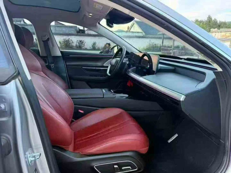 毕节23年小鹏汽车p76