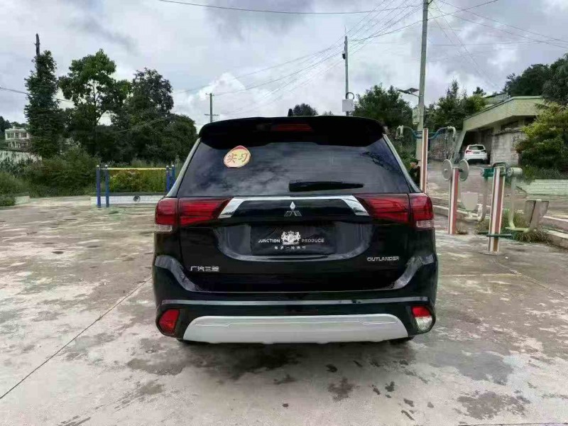 铜仁22年三菱欧蓝德9