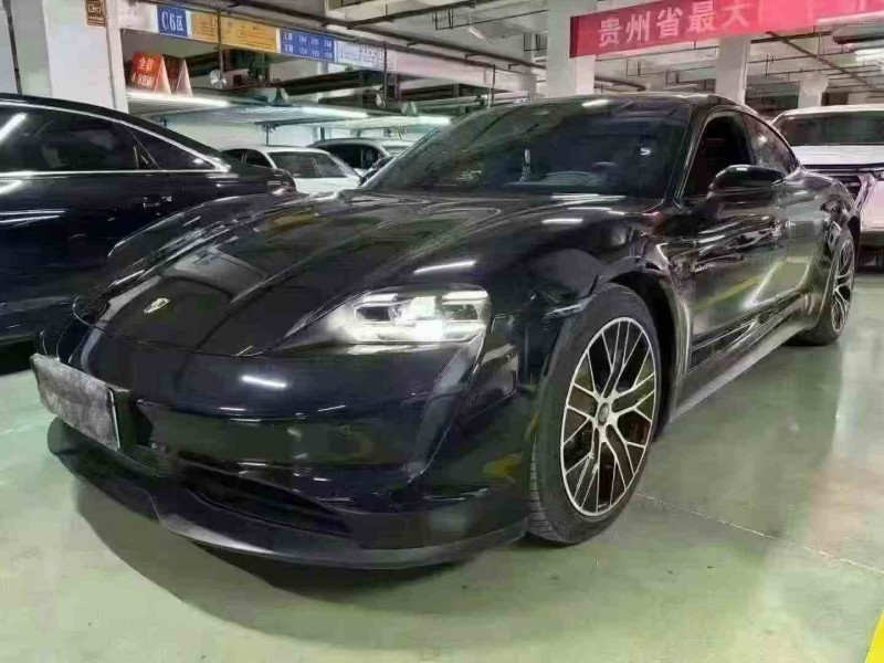 毕节21年保时捷Taycan3