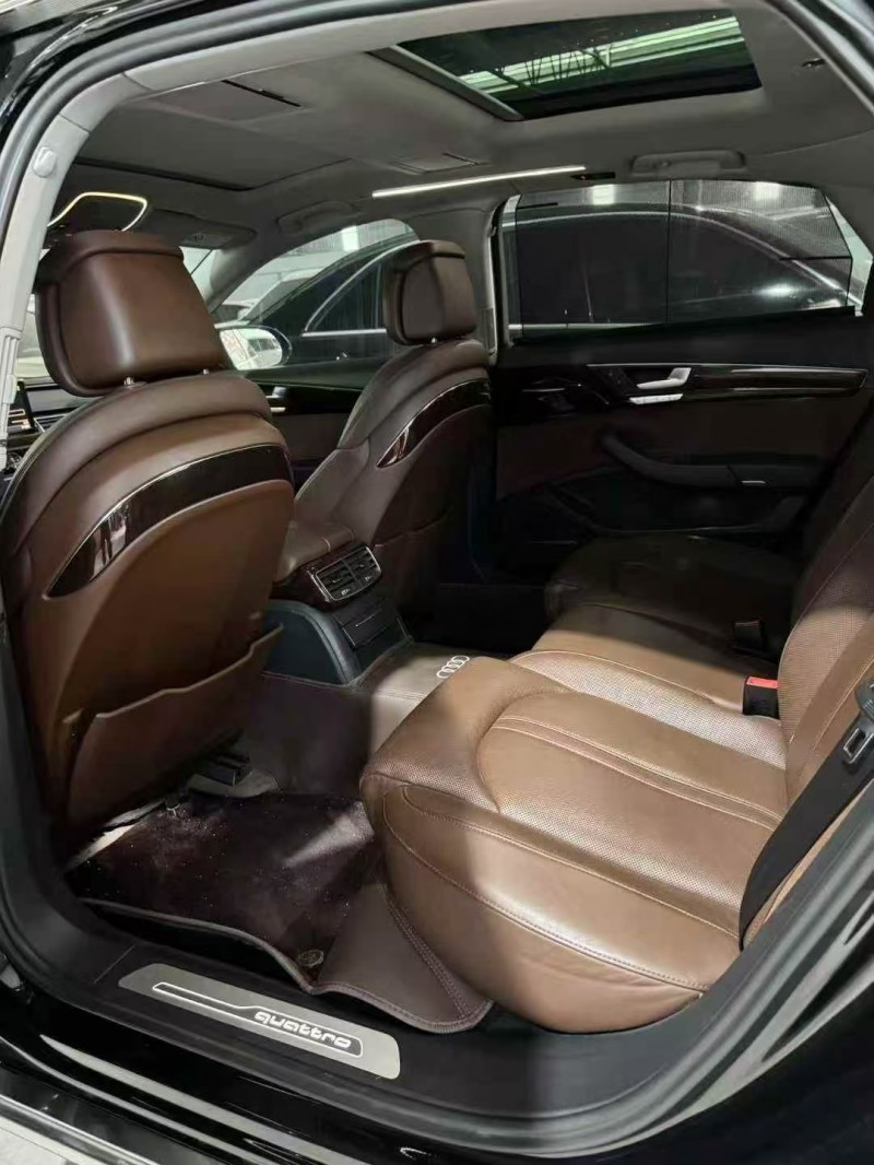 保定16年奥迪A8L3