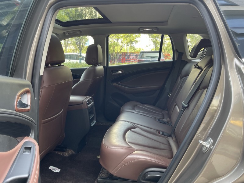 济宁18年别克昂科威6