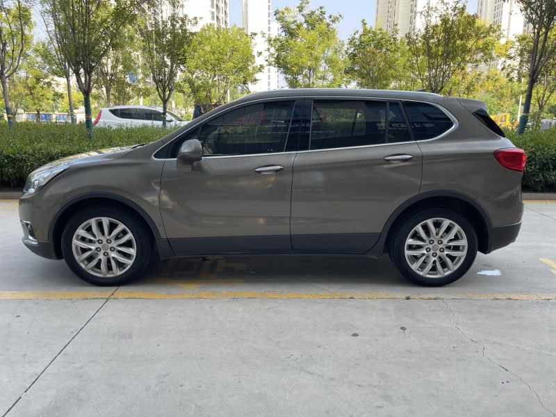 济宁18年别克昂科威8