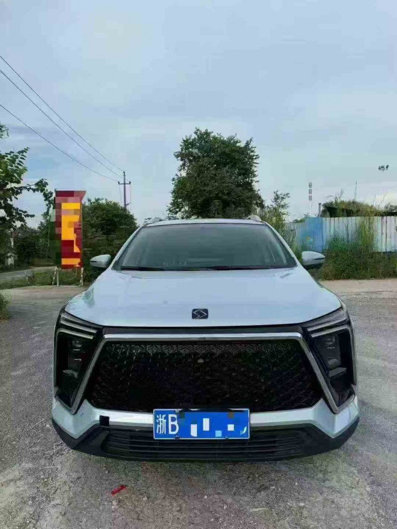 贵港23年江淮思皓1