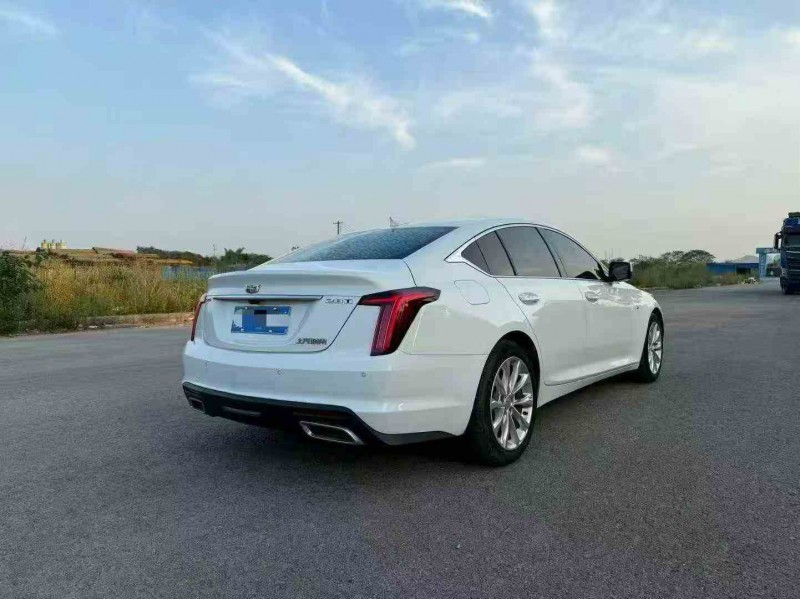 北海21年凯迪拉克CT57