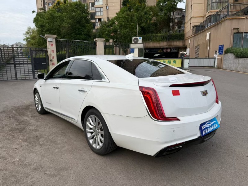 达州17年凯迪拉克XTS4