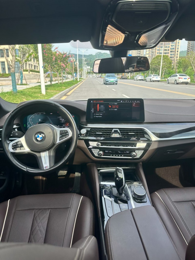 达州22年宝马5系8