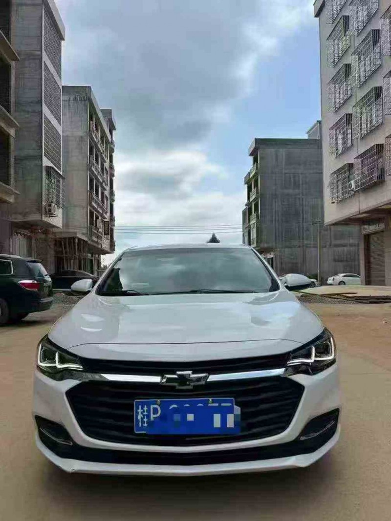柳州22年雪佛兰科鲁泽1