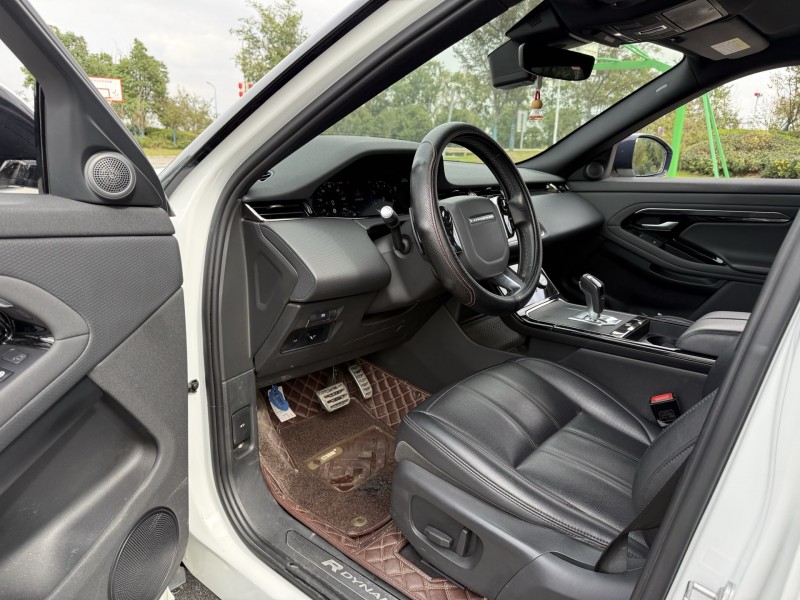 盐城20年路虎极光6