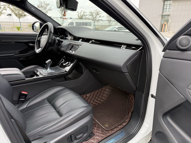 盐城20年路虎极光9