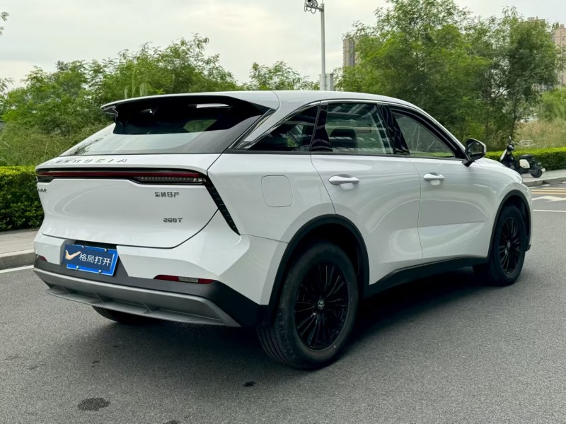 东莞23年启辰大V7