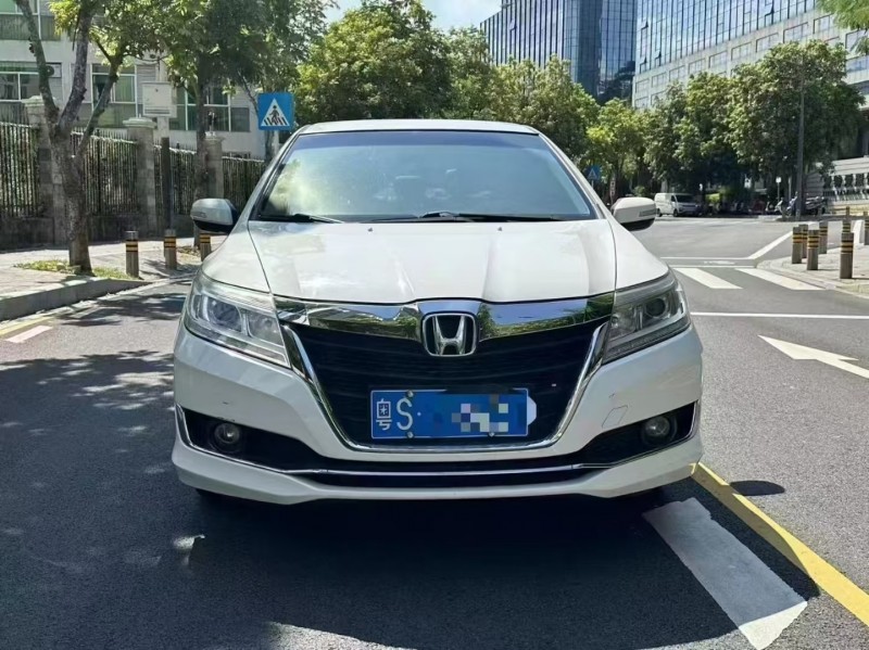 深圳19年本田凌派1