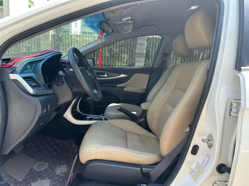 深圳19年本田凌派4