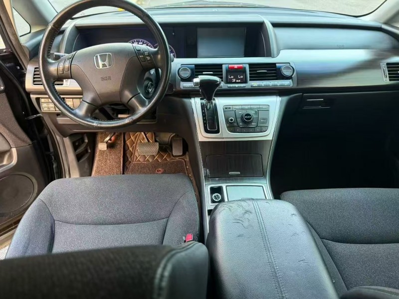 深圳13年本田艾力绅5