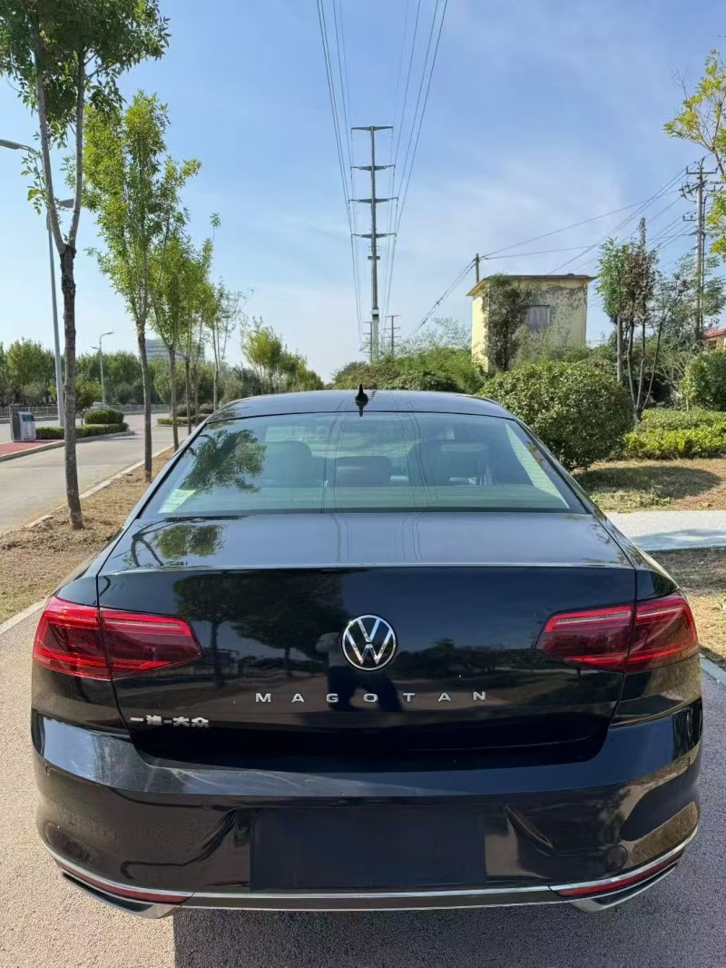 枣庄21年大众迈腾9