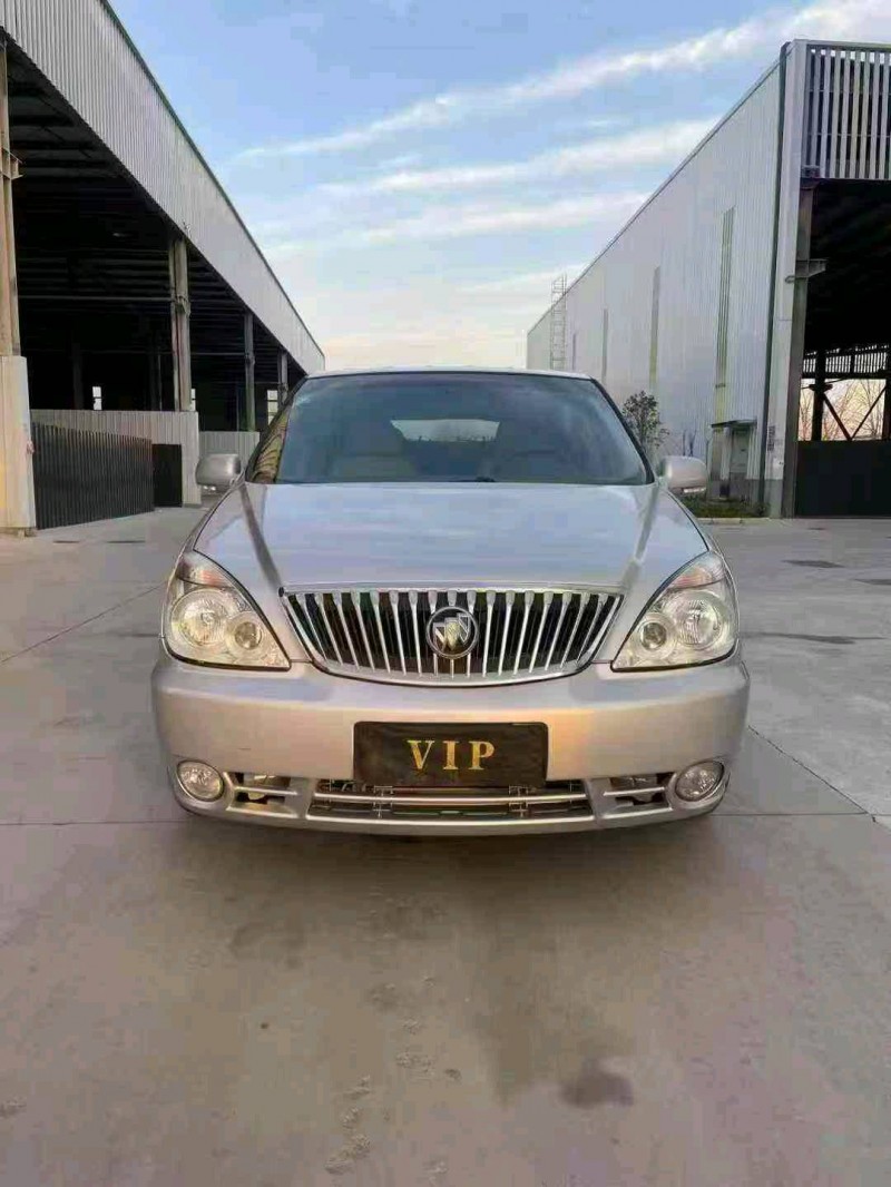 宿迁13年别克GL81