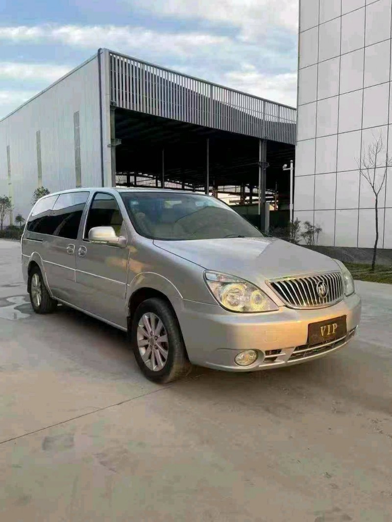 宿迁13年别克GL82