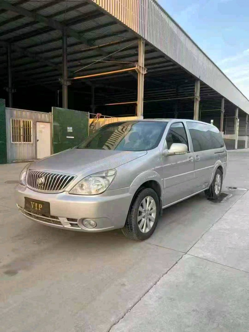 宿迁13年别克GL83