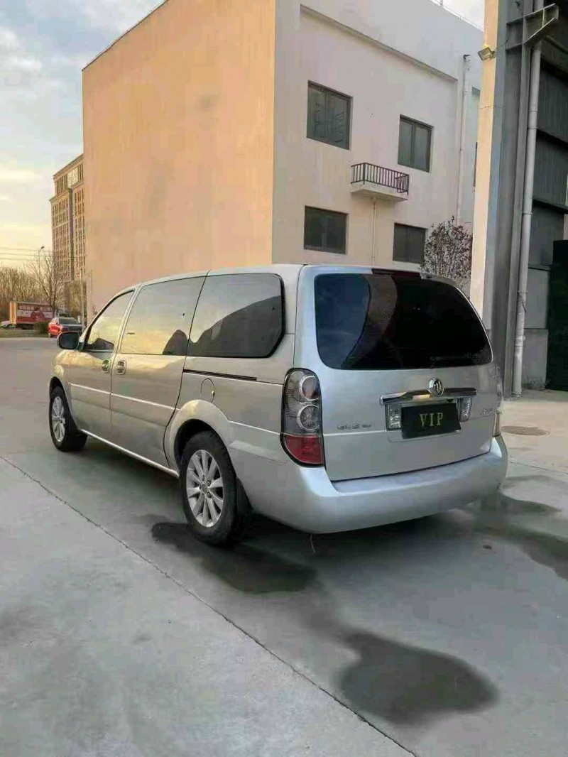 宿迁13年别克GL87