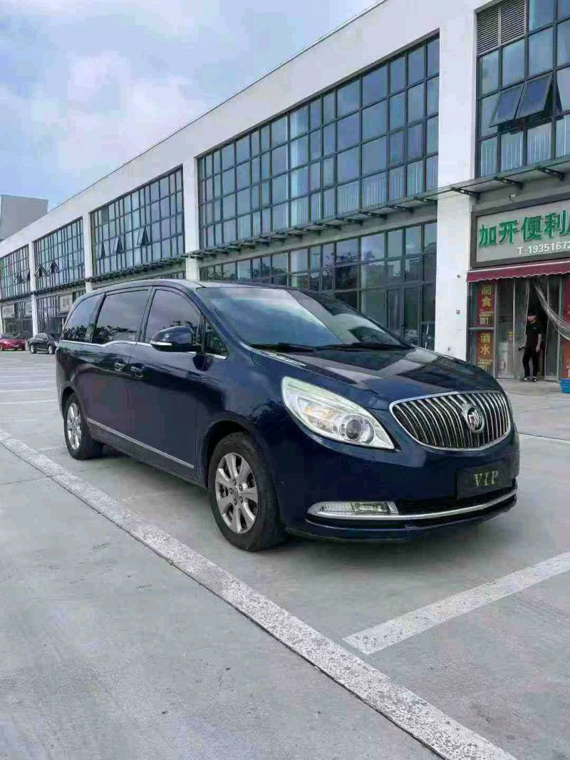 宿迁15年别克GL82