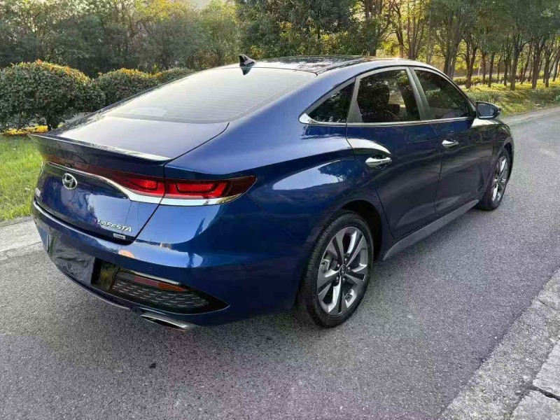 台州19年现代菲斯塔8