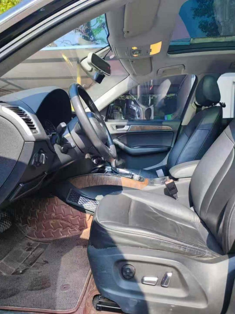 岳阳13年奥迪Q54