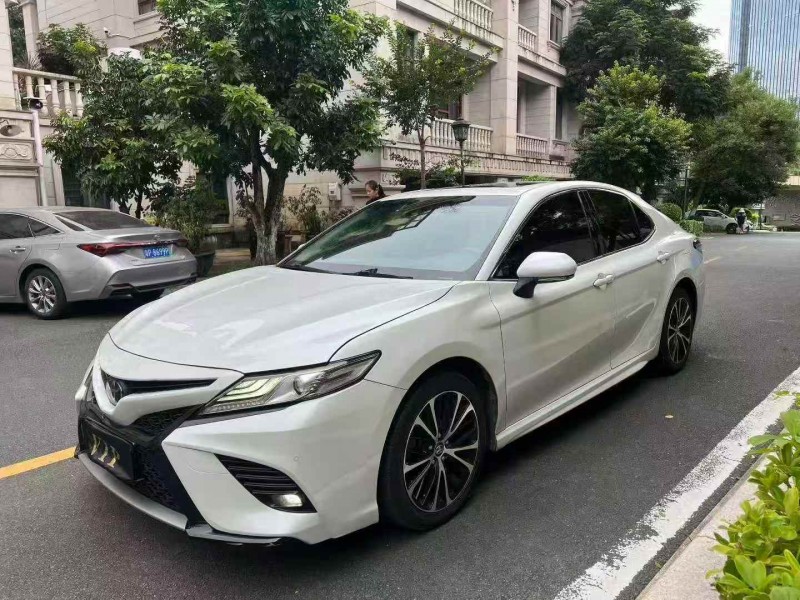 韶关18年丰田凯美瑞2