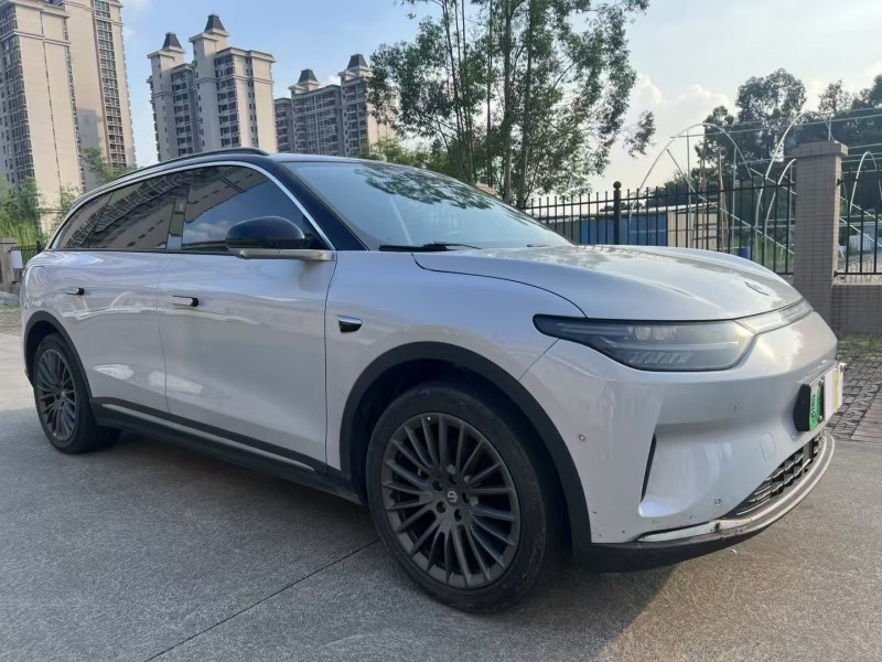 江门23年零跑汽车C113