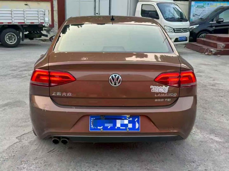 淄博15年大众凌渡9