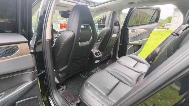 淄博21年领克014