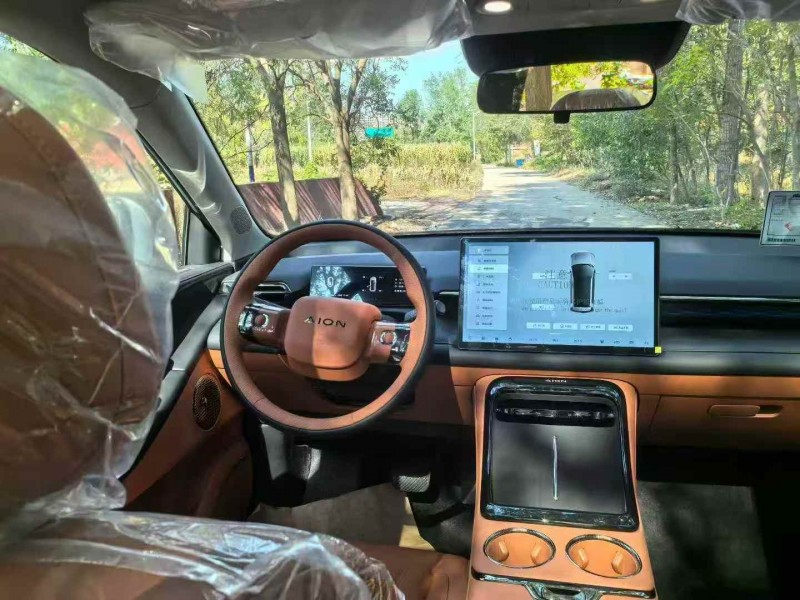 廊坊25年传祺埃安V7